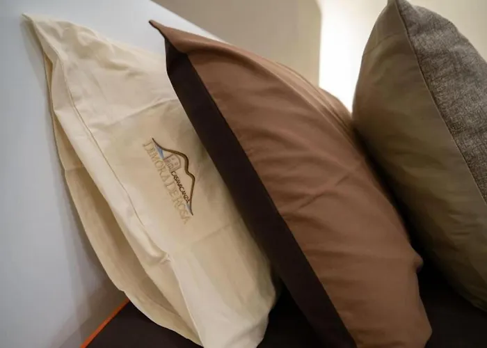 Апартаменты Dimora De Rosa Poggiomarino